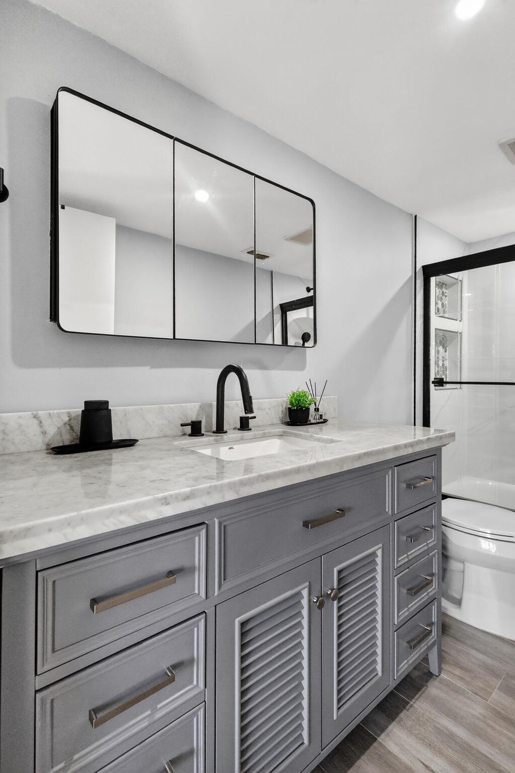 VILLAS AT CARRIAGE HILLS - Residential
