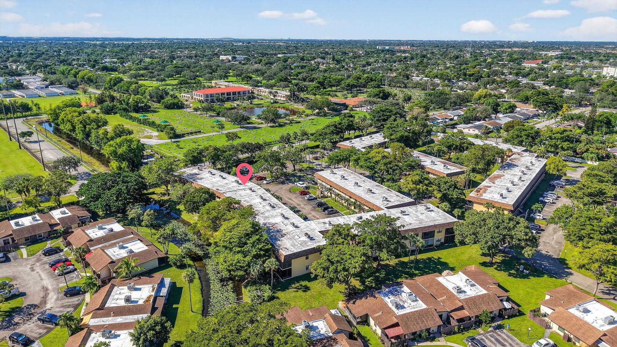 VILLAS AT CARRIAGE HILLS - Residential
