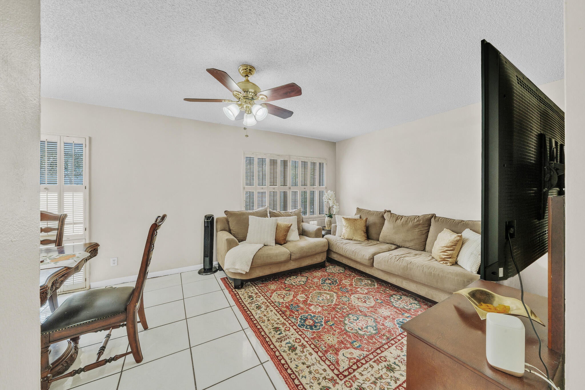301 N PINE ISLAND Road 254