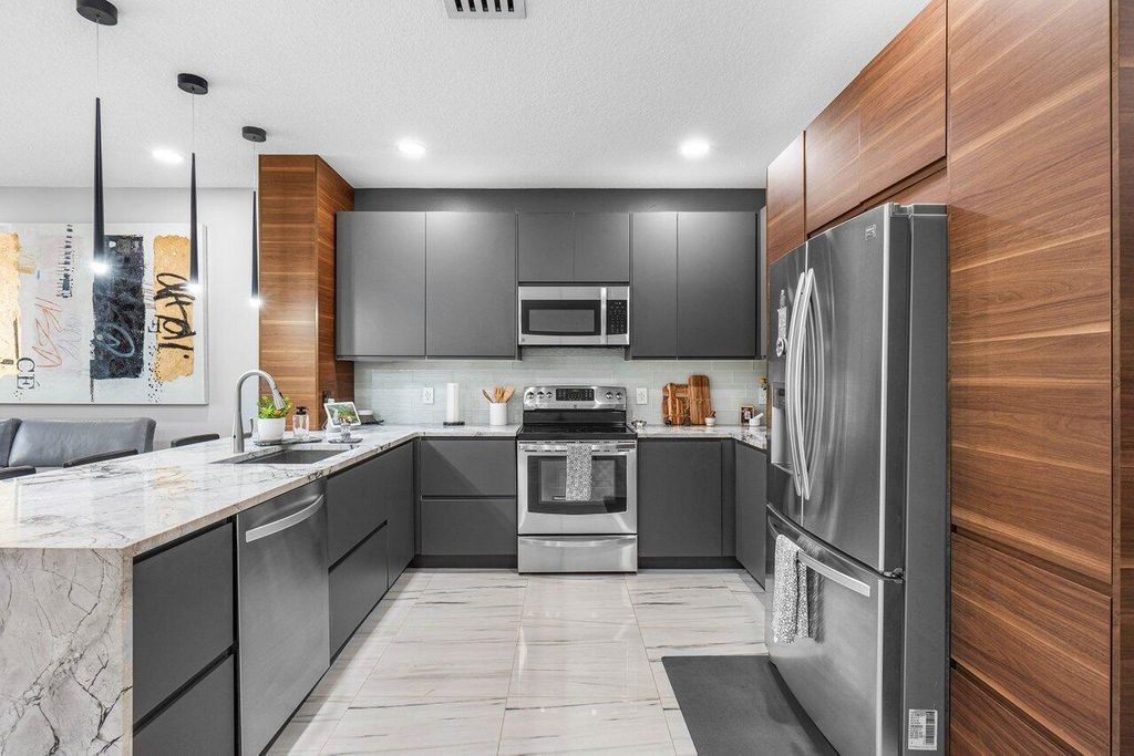 Photo of 9893 Porta Leona Lane, Boynton Beach, FL 33472 (MLS # R11029938)