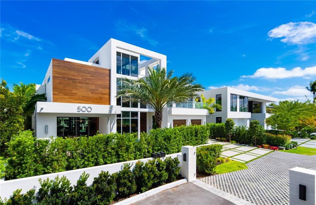 Las Olas - Residential