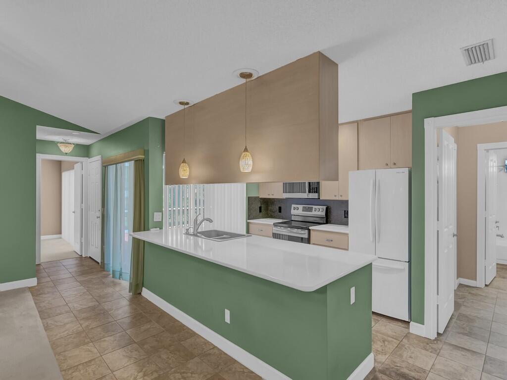 Sun Terrace at The Lakes - Residential