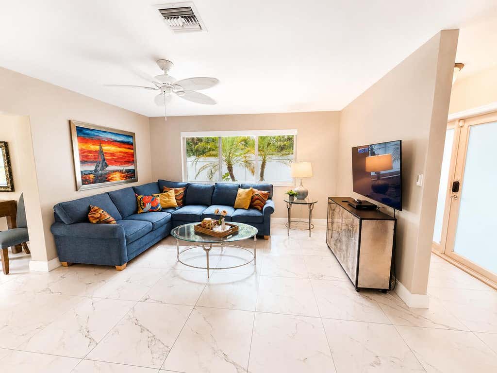 Photo of 1502 SW 24th Street #B, Fort Lauderdale, FL 33315 (MLS # B26036070)