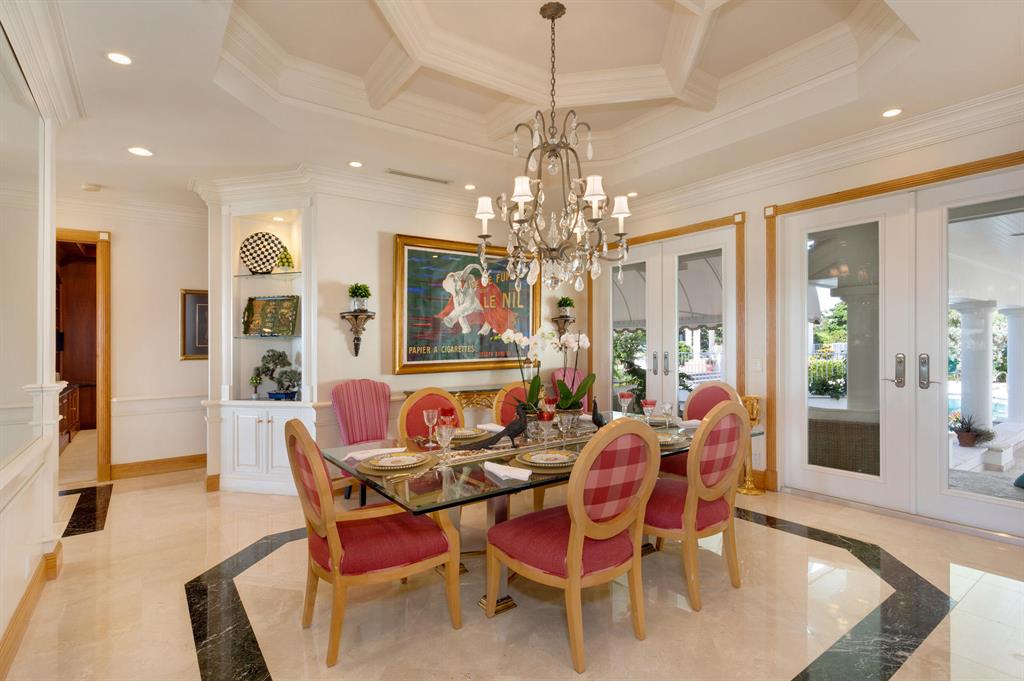 SIMMONS CAY - Residential