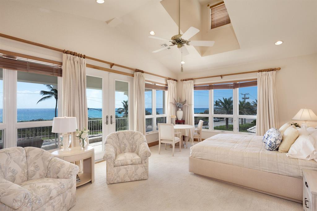 SIMMONS CAY - Residential