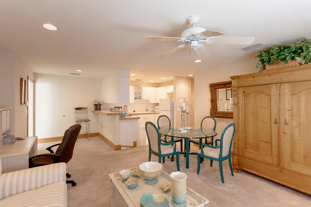 SIMMONS CAY - Residential