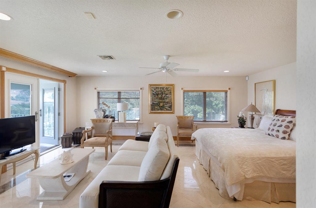 SIMMONS CAY - Residential