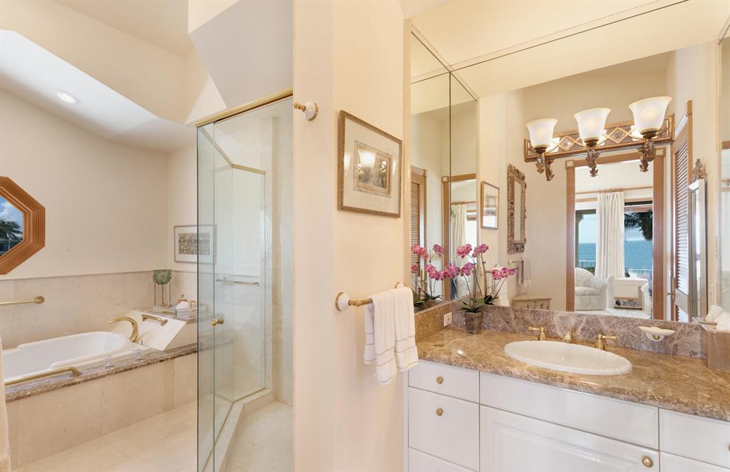 SIMMONS CAY - Residential