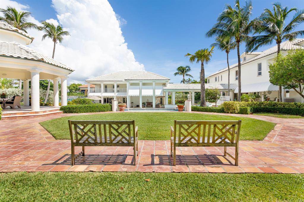 SIMMONS CAY - Residential