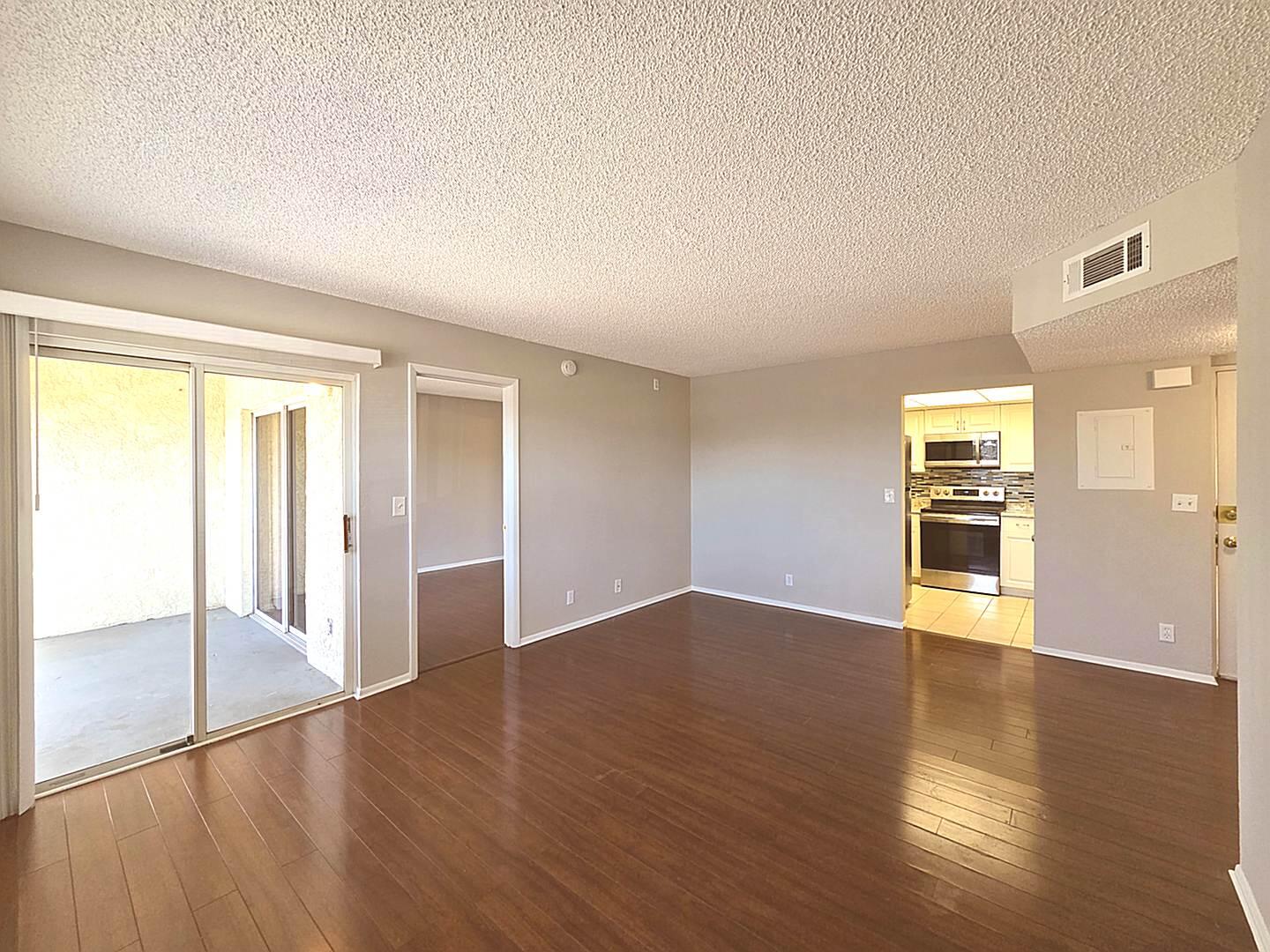 MIDPORT PLACE I, A CONDOMINIUM - Residential