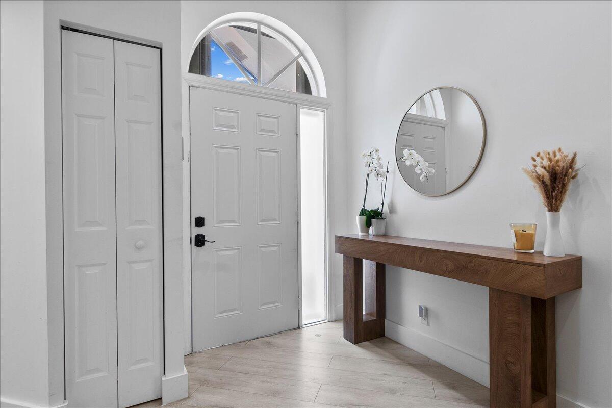 VILLA SAN REMO - Residential