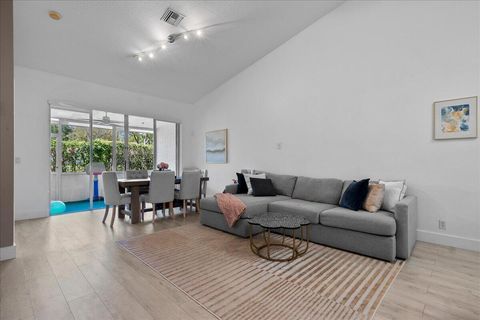 Tiny photo for 8304 VÃ­a Di Veneto, Boca Raton, FL 33496 (MLS # B26019603)