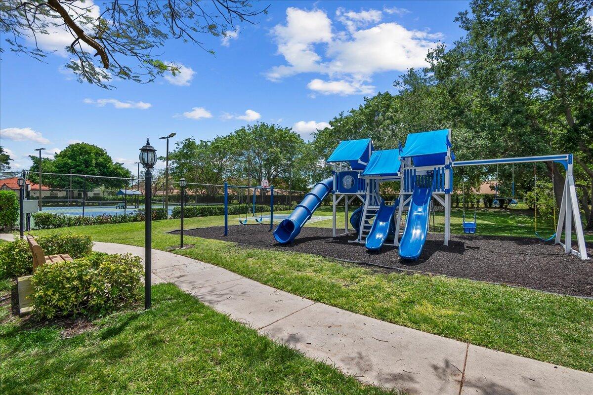 VILLA SAN REMO - Residential