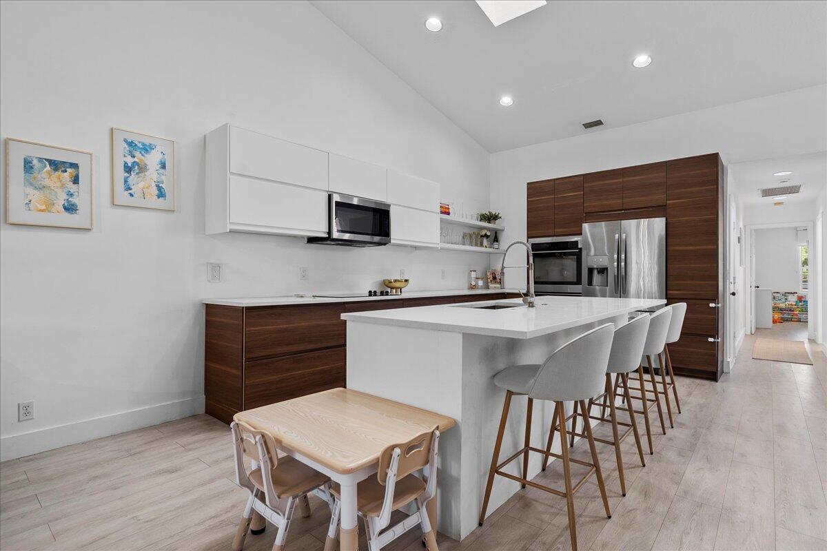 VILLA SAN REMO - Residential