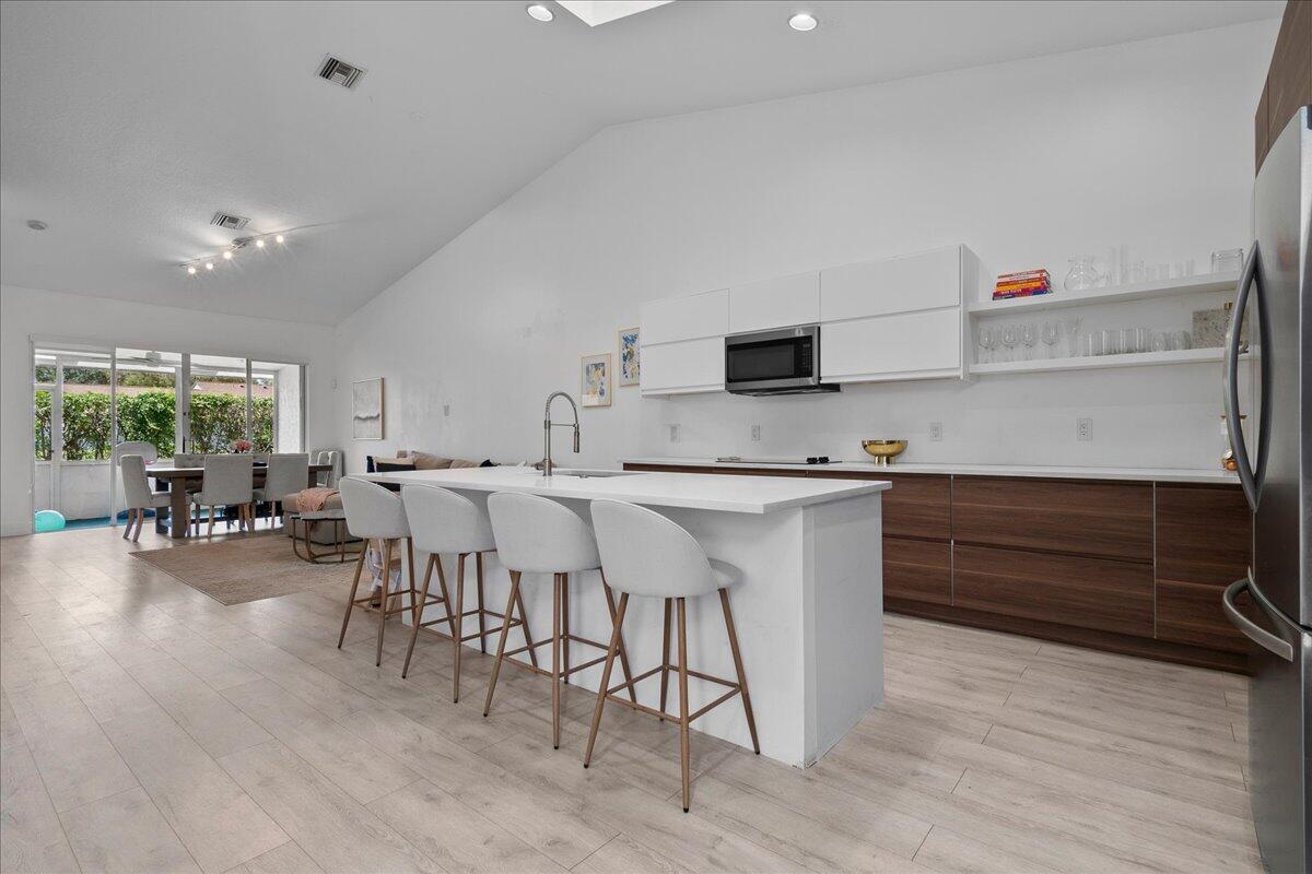 VILLA SAN REMO - Residential