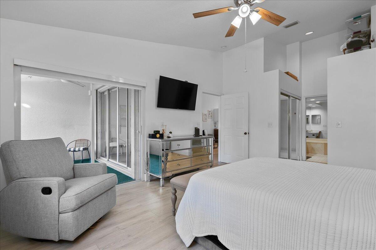 VILLA SAN REMO - Residential