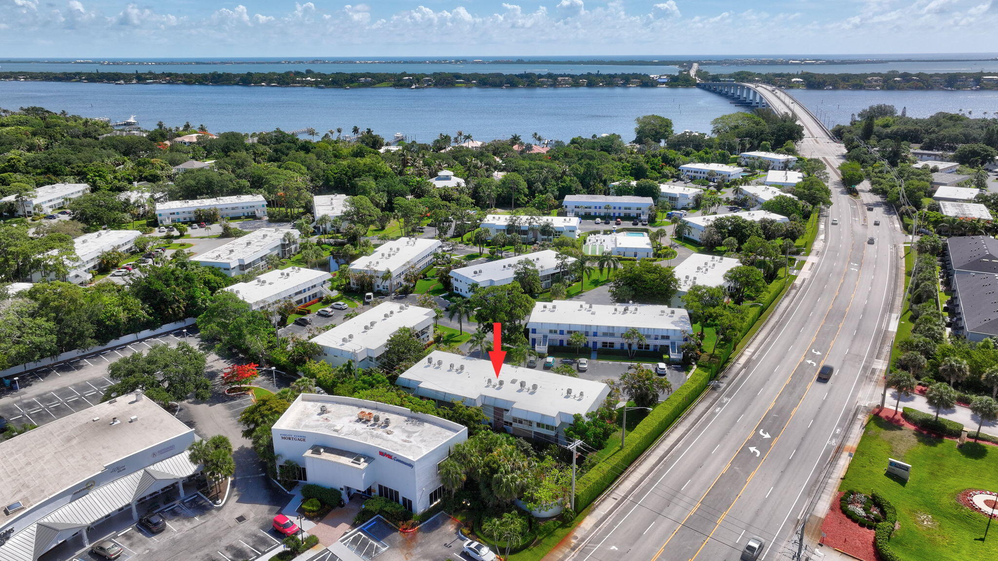 CEDAR POINTE CONDO - Residential