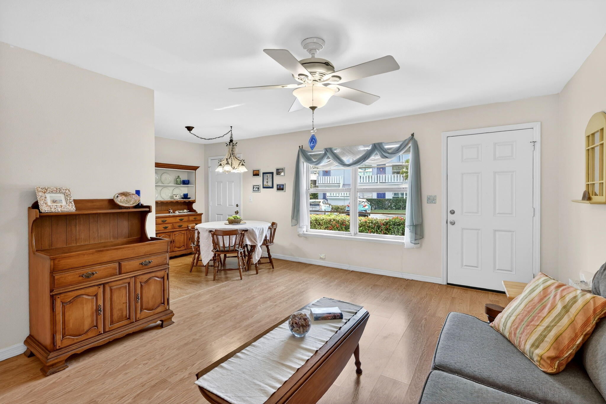 CEDAR POINTE CONDO - Residential