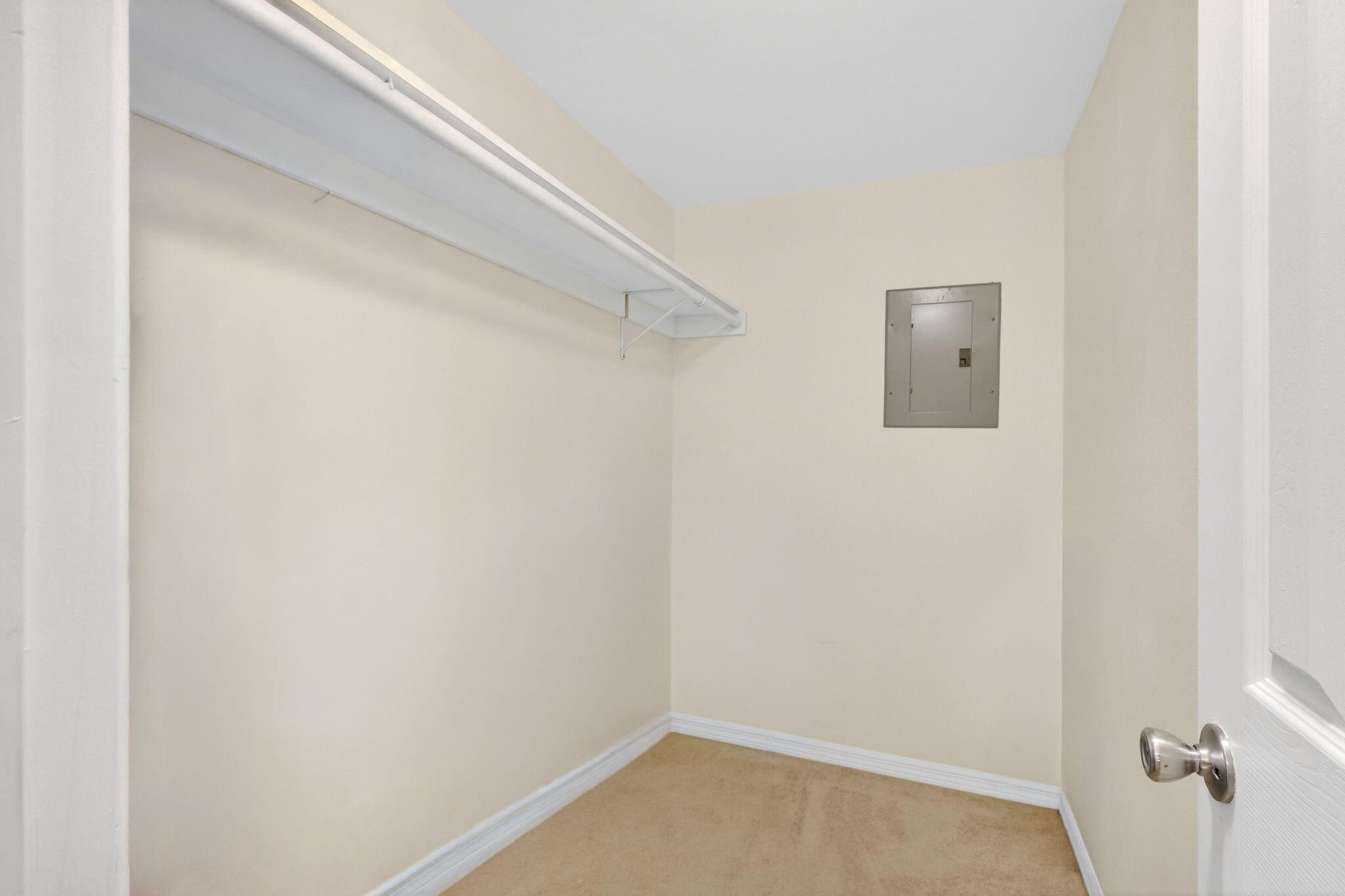 CEDAR POINTE CONDO - Residential