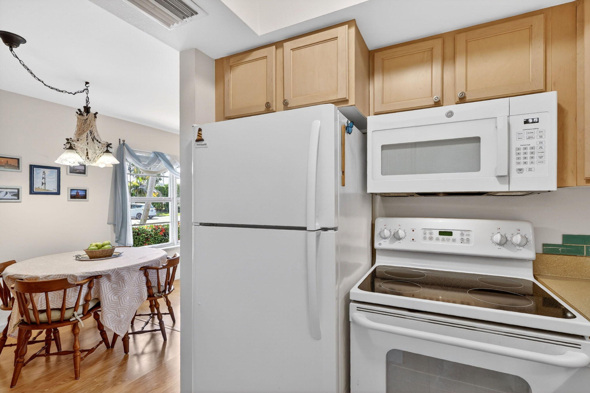 CEDAR POINTE CONDO - Residential