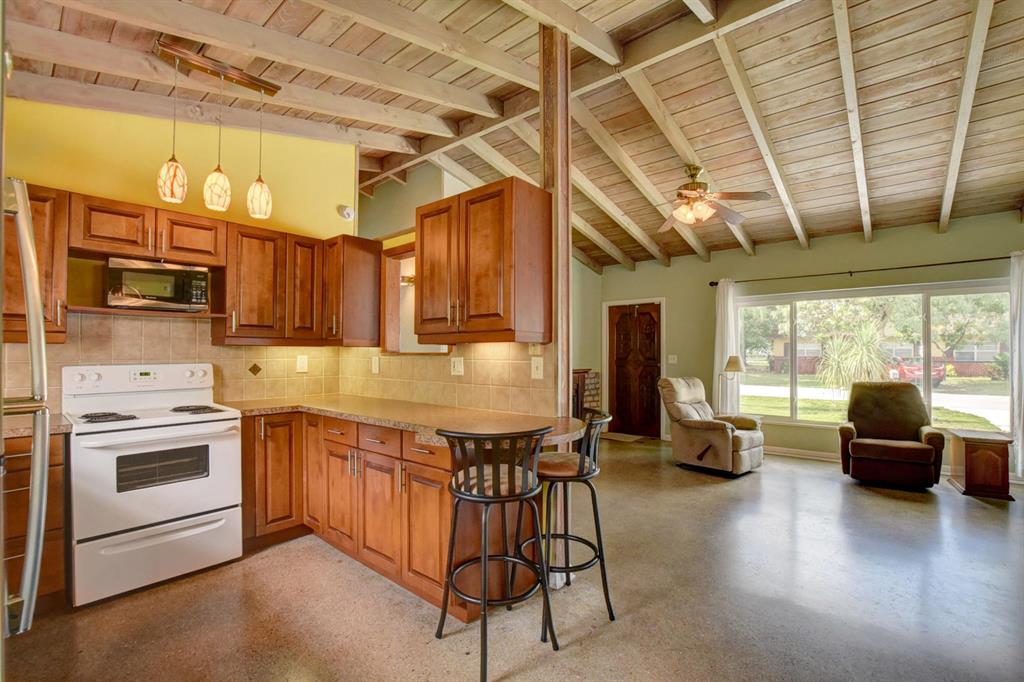 Royal Palm Estates - Residential