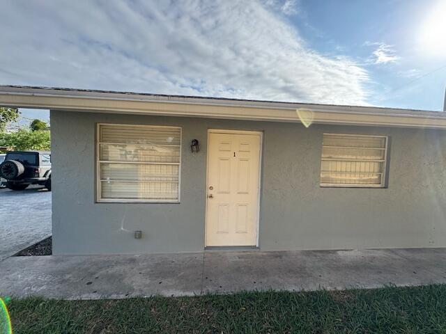 View photos, virtual tours, details... 517 S F Street