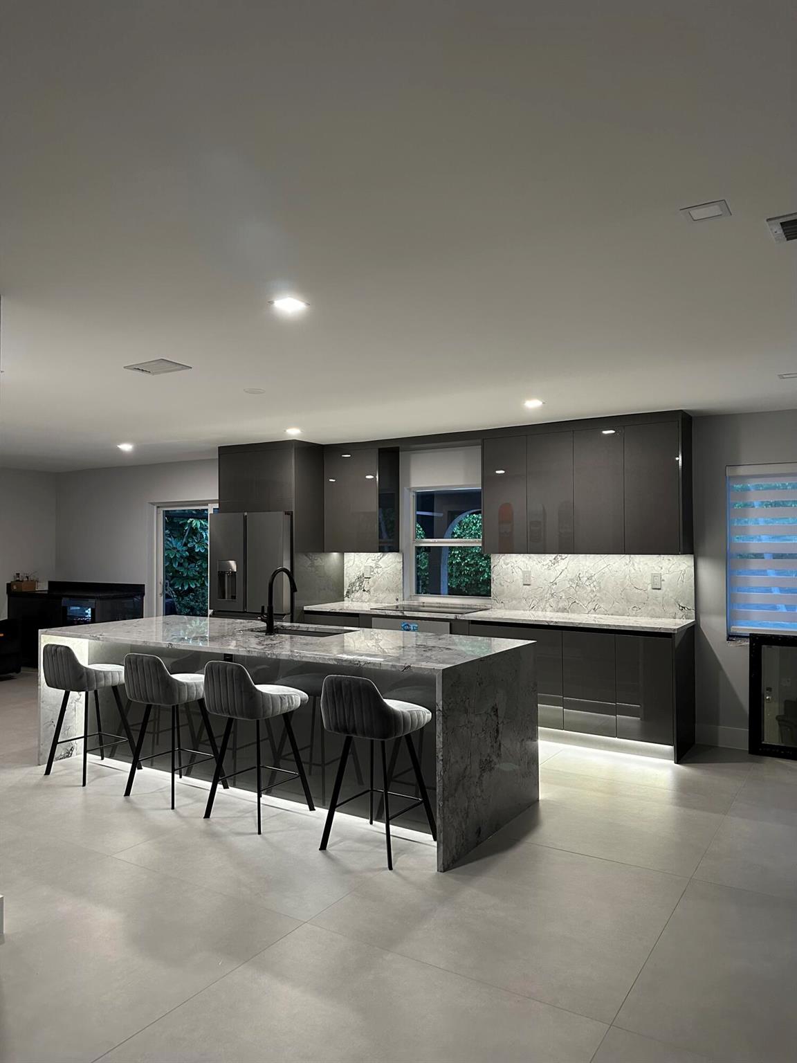 BOCA MADERA UNIT 1 - Residential