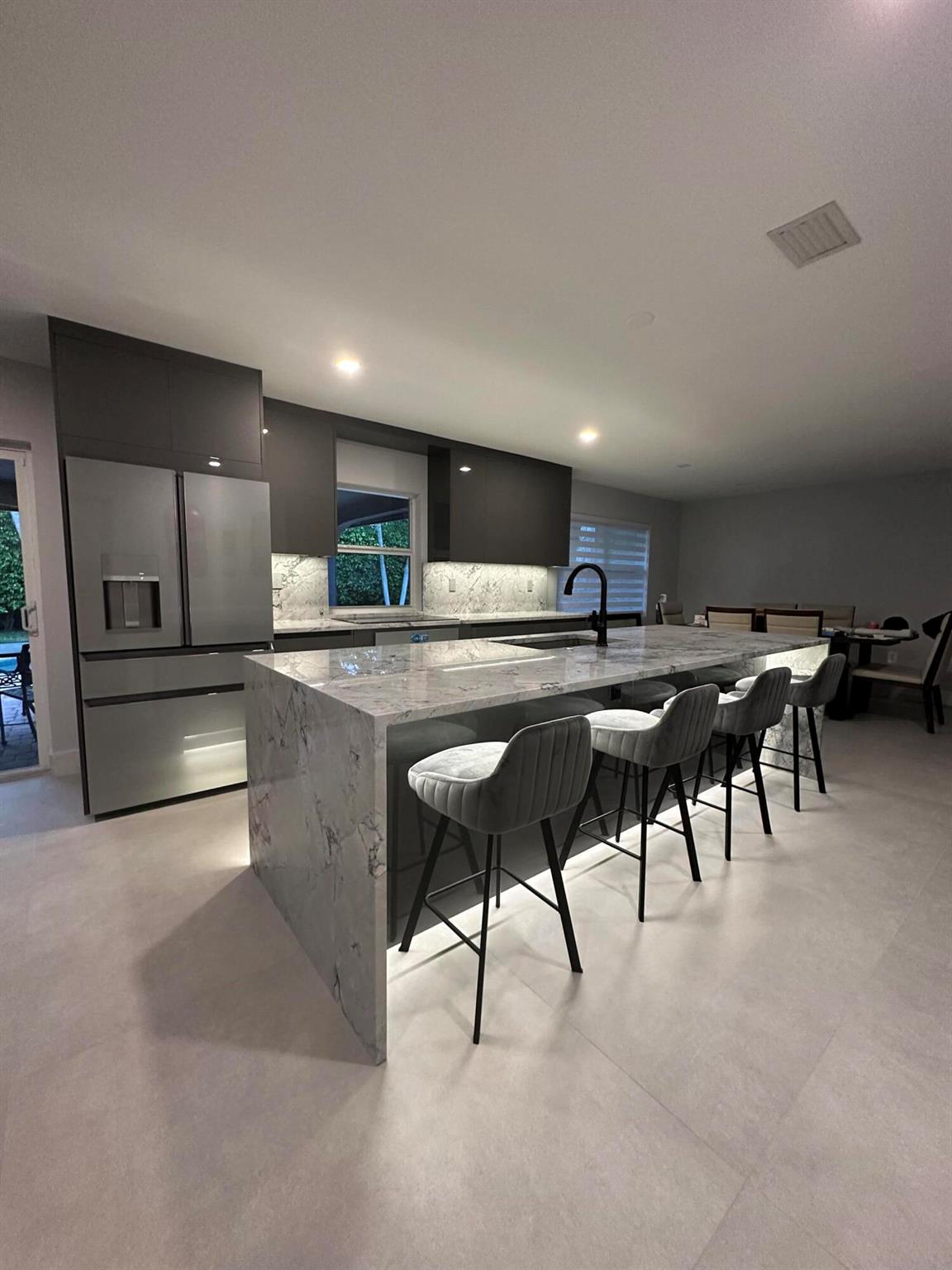 BOCA MADERA UNIT 1 - Residential