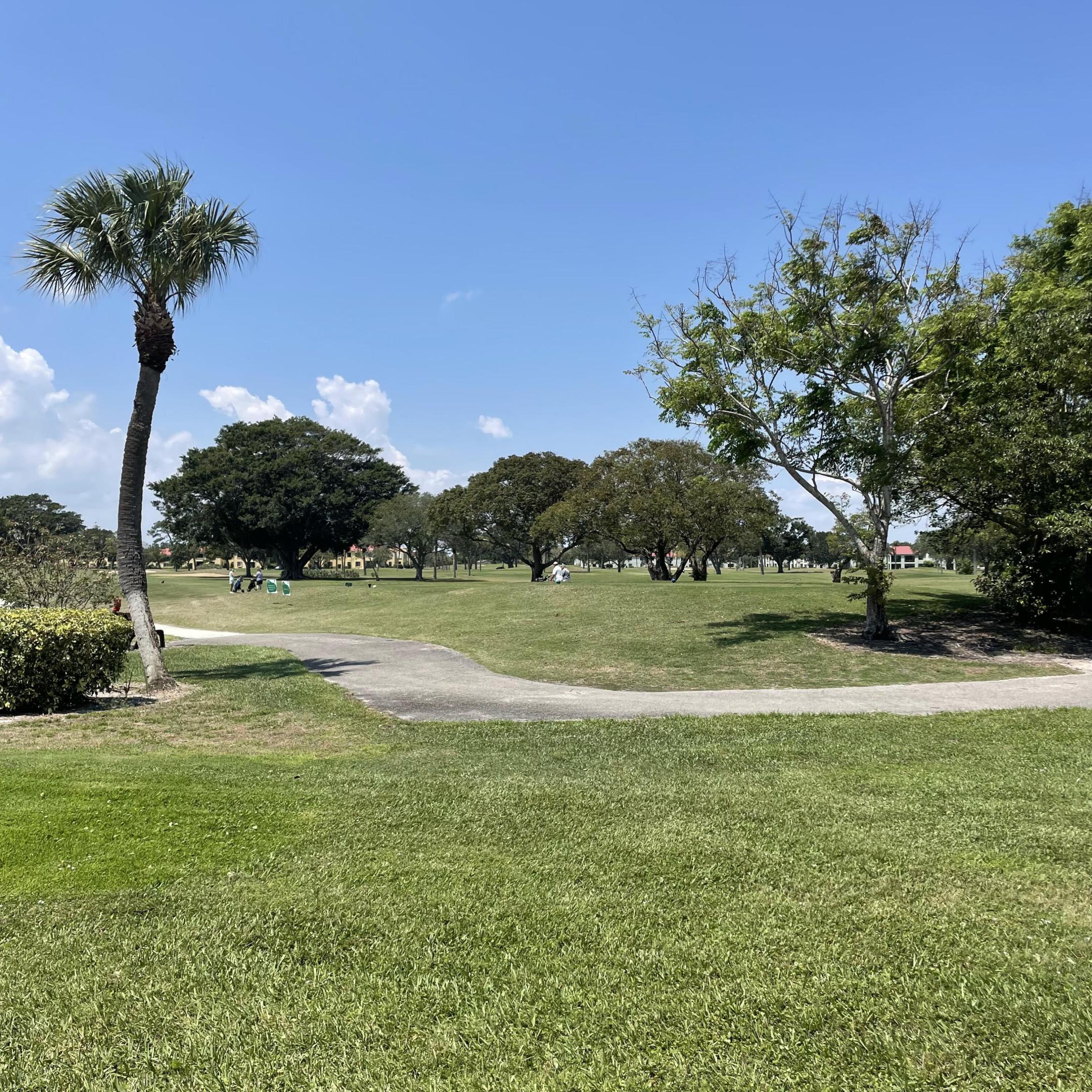 MILES GRANT COUNTRY CLUB APTS CONDO - Residential Lease