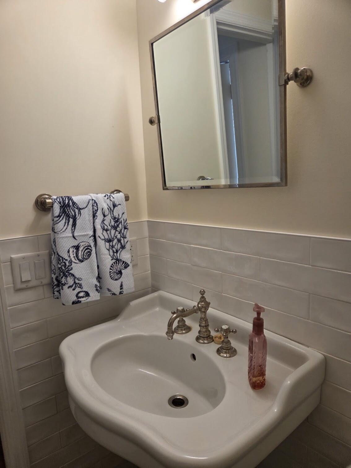 MILES GRANT COUNTRY CLUB APTS CONDO - Residential Lease