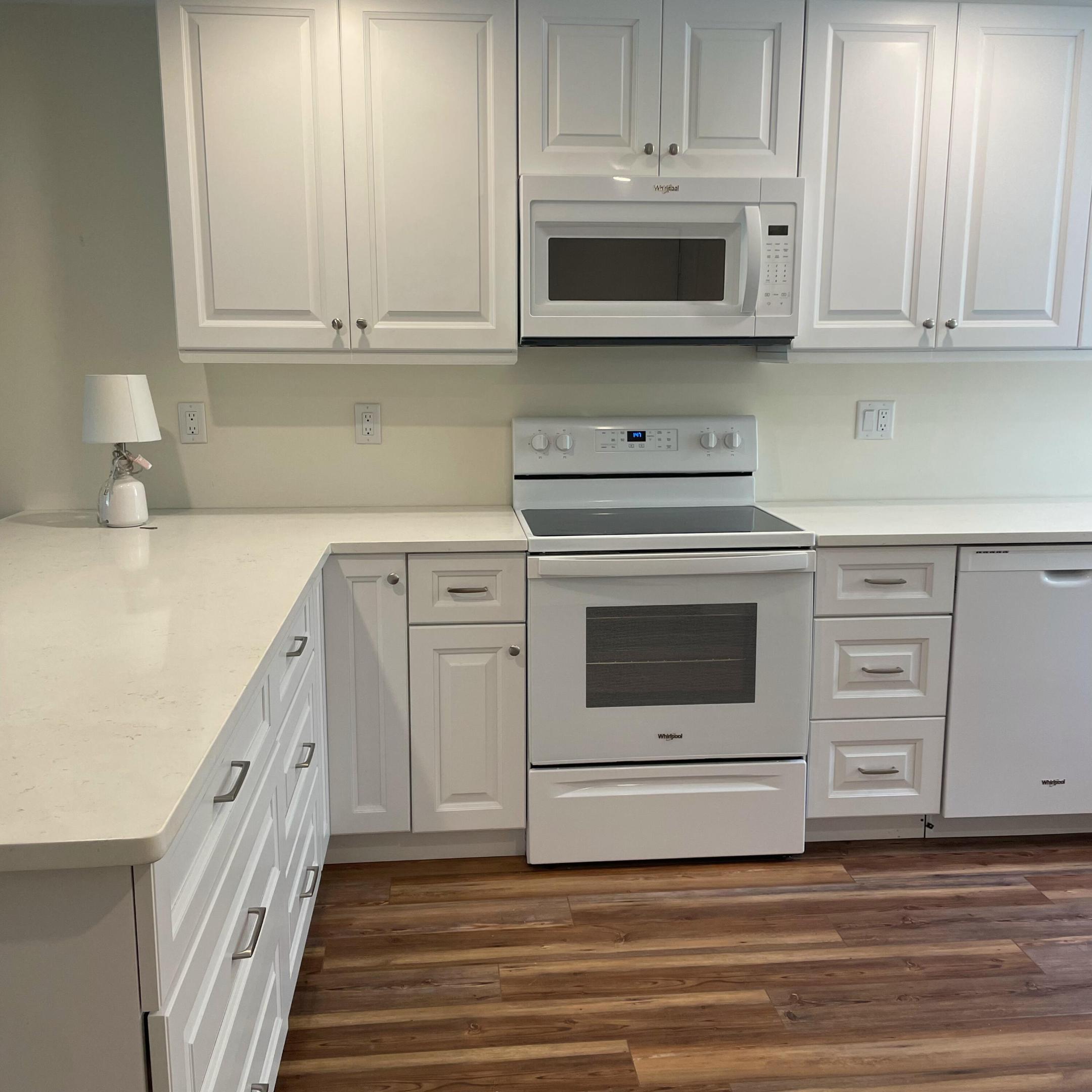 MILES GRANT COUNTRY CLUB APTS CONDO - Residential Lease