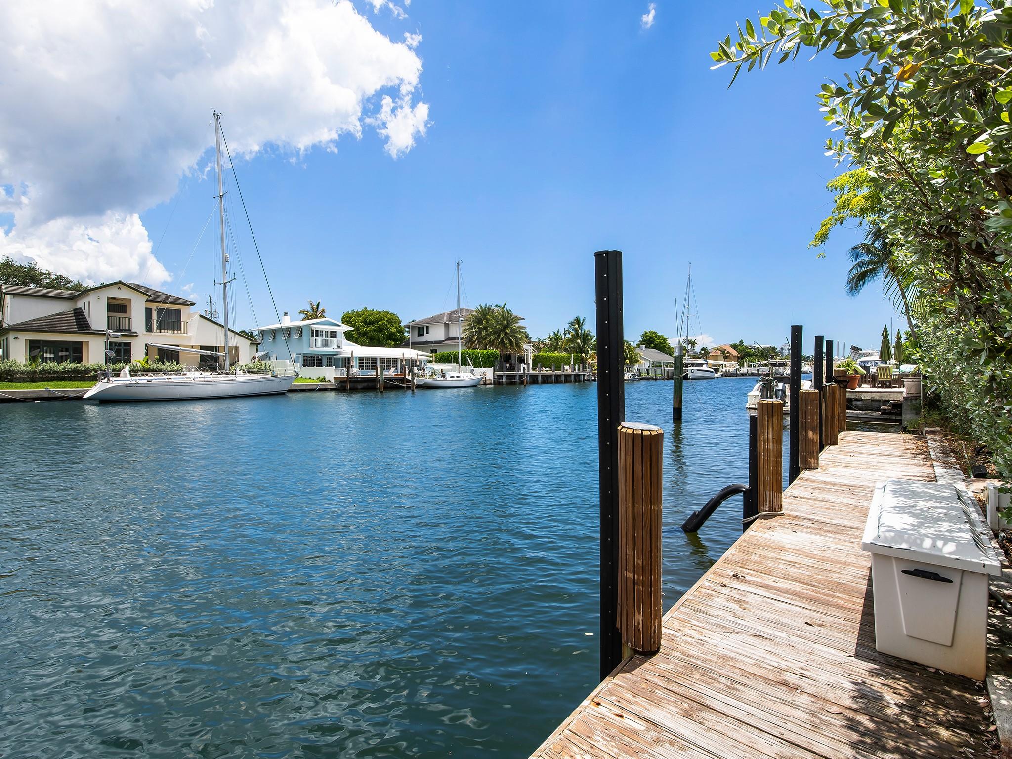 Lauderdale Harbors - Residential