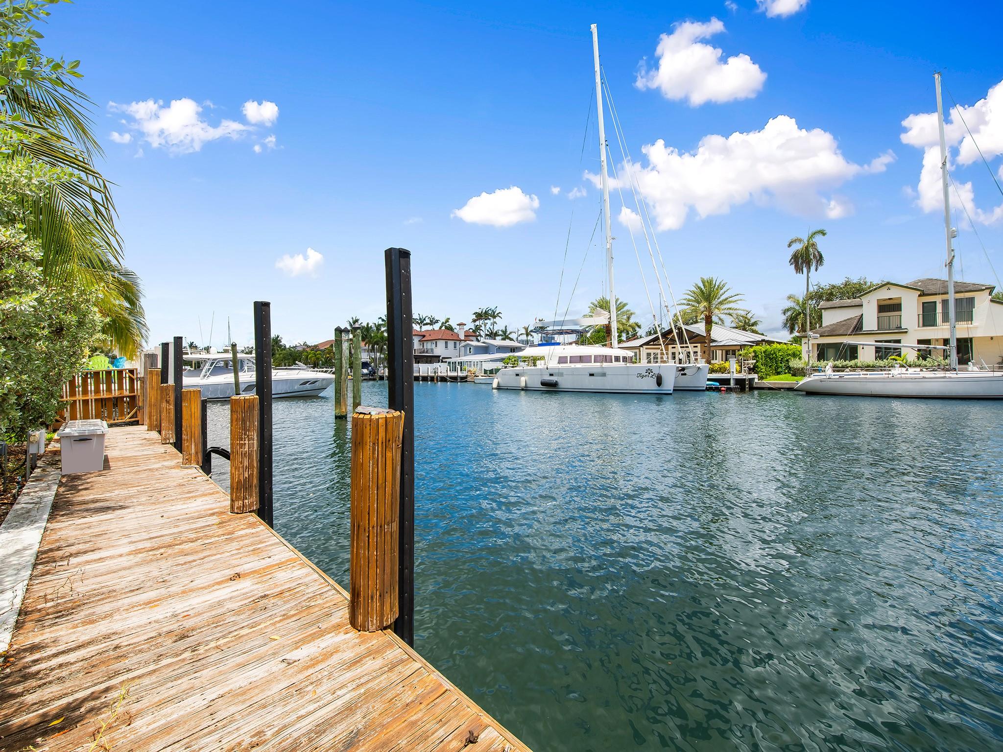 Lauderdale Harbors - Residential