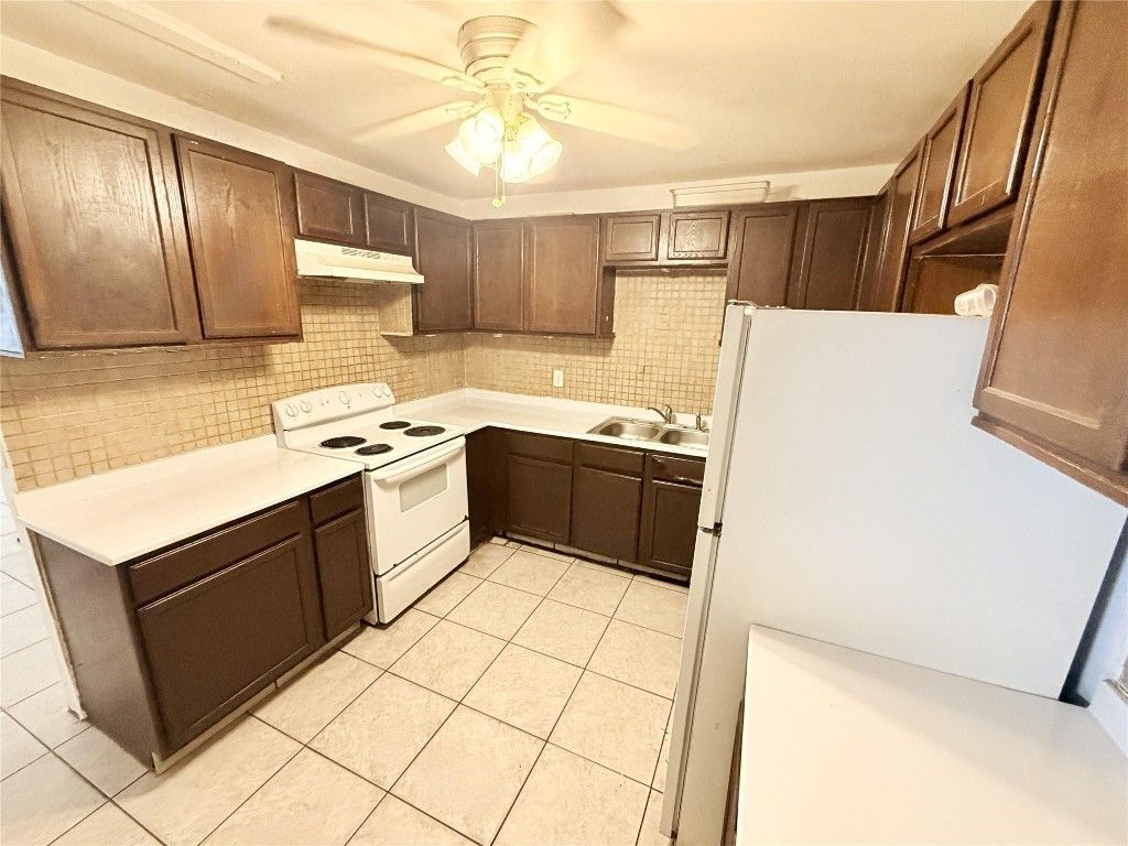 Photo of 1829 N A Street #13, Lake Worth Beach, FL 33460 (MLS # F10536556)