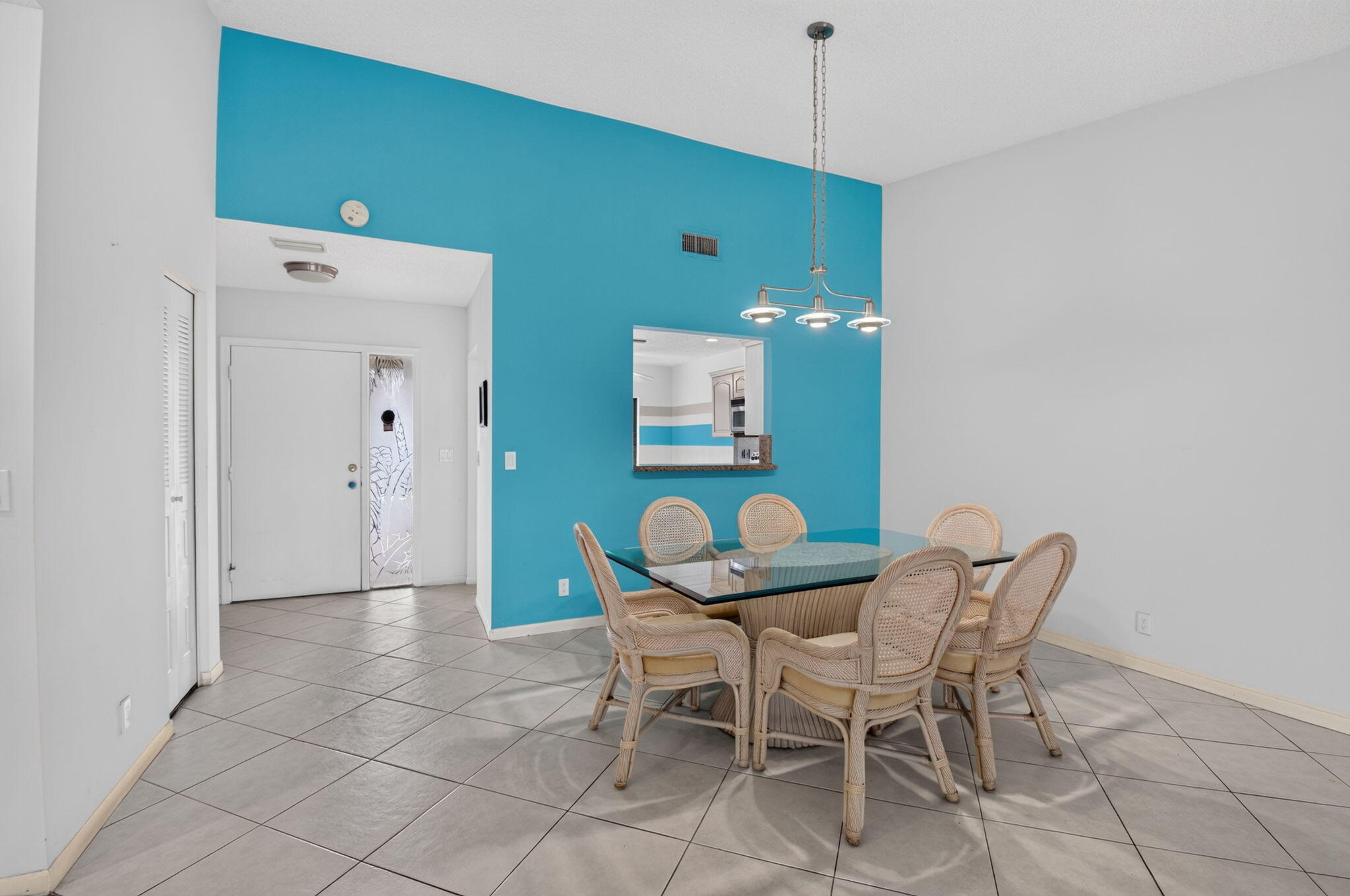 10871 Lake Front Place