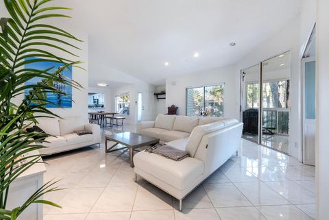 7485 Glendevon Lane 1105 Delray Beach FL 33446