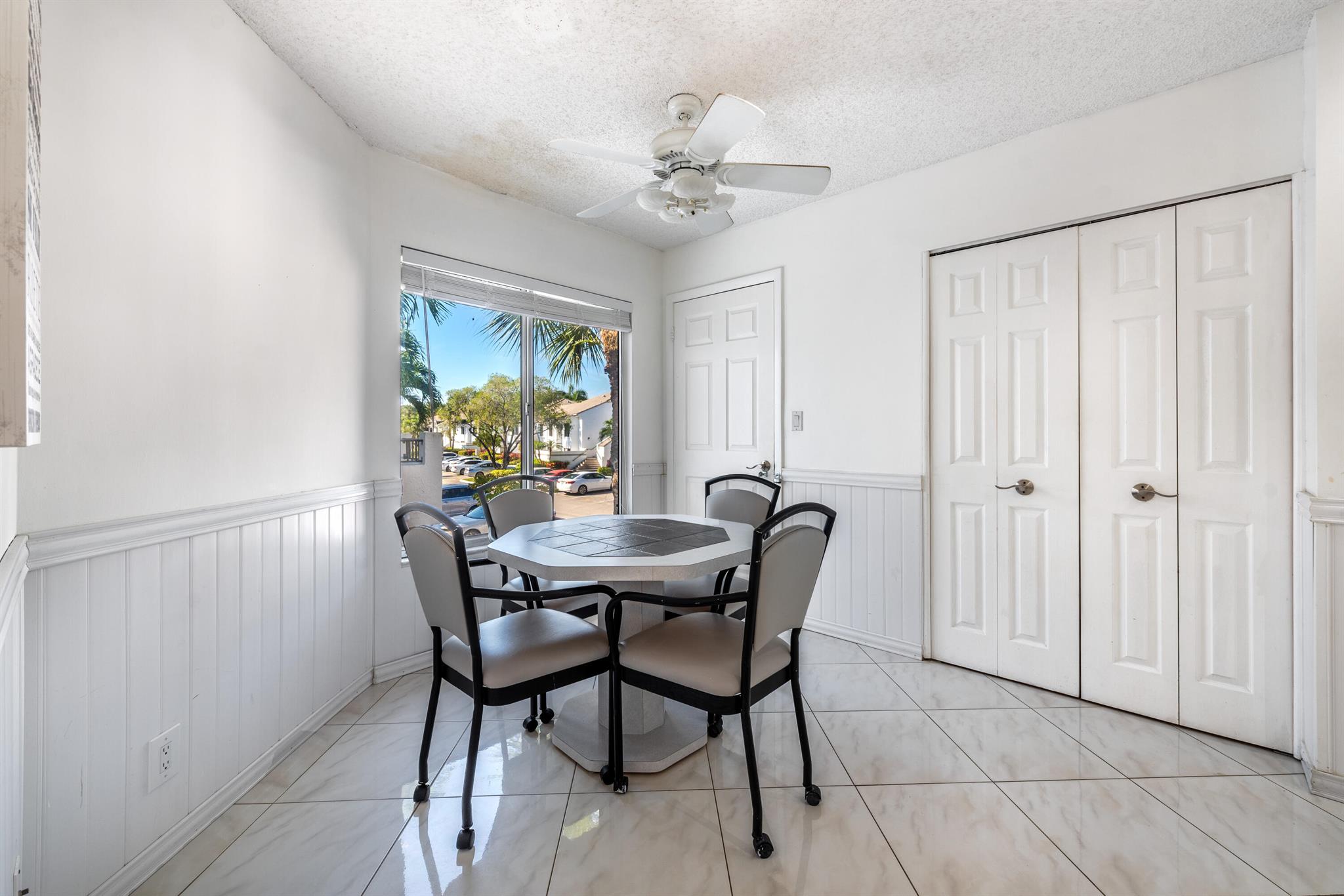 7485 Glendevon Lane 1105