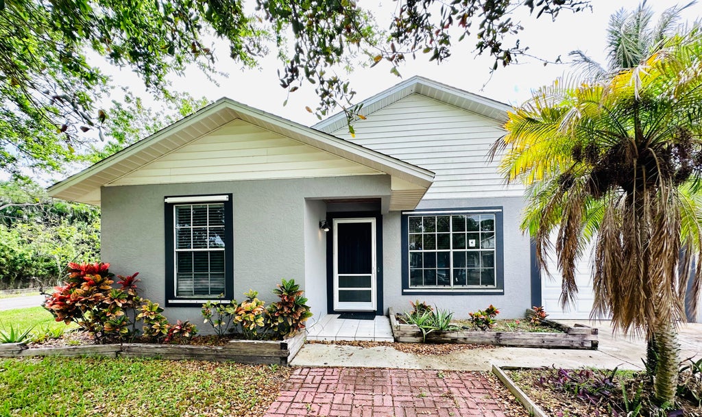 Photo of 5360 SE Dell Street, Stuart, FL 34997 (MLS # R11114594)