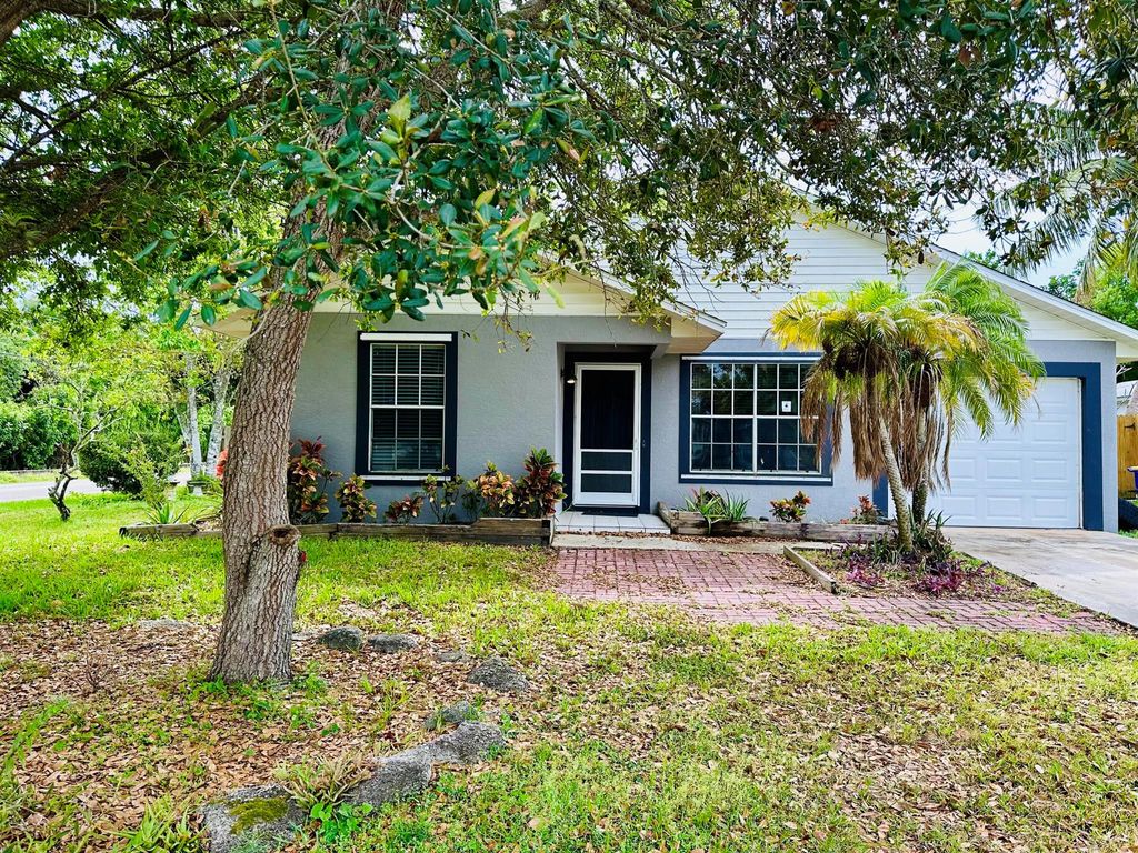 Photo of 5360 SE Dell Street, Stuart, FL 34997 (MLS # R11114594)