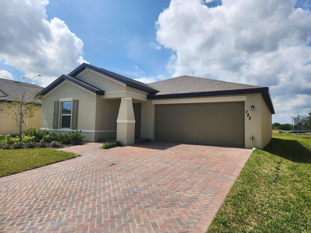 Photo of 785 Worlington Lane, Fort Pierce, FL 34947 (MLS # F10550292)