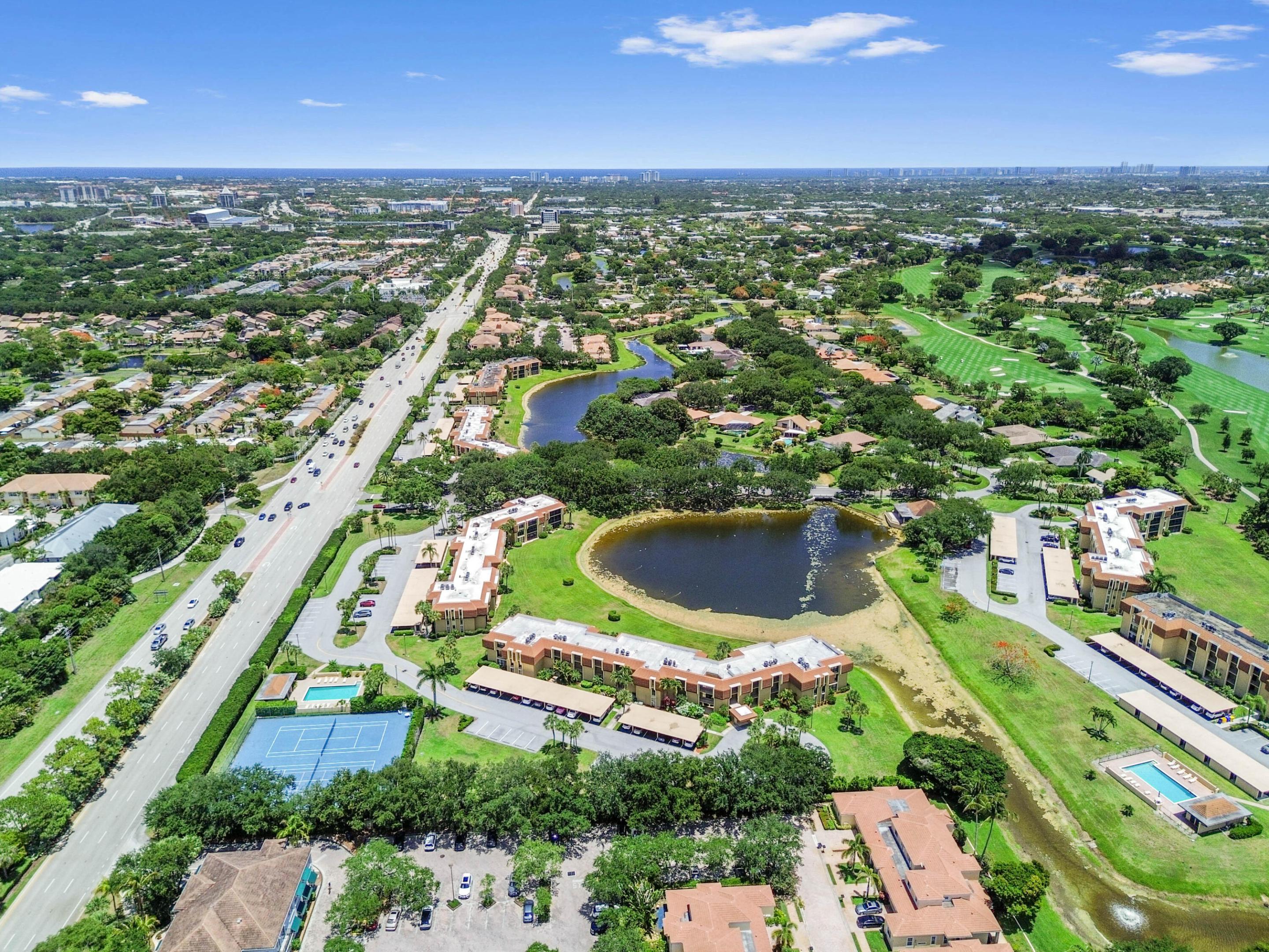 WOODLAND LAKES - Residential