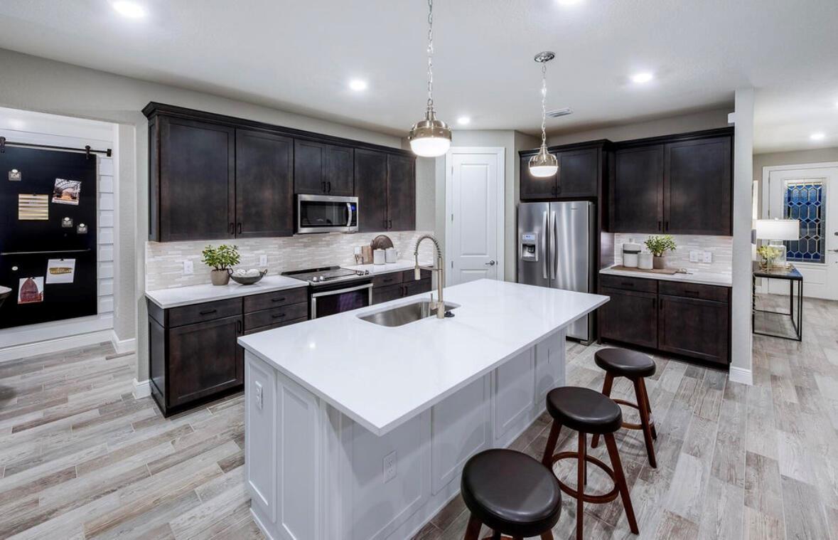 WOODMONT PODS B F & G - Residential