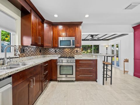 617 SW 12th Ct Fort Lauderdale FL 33315