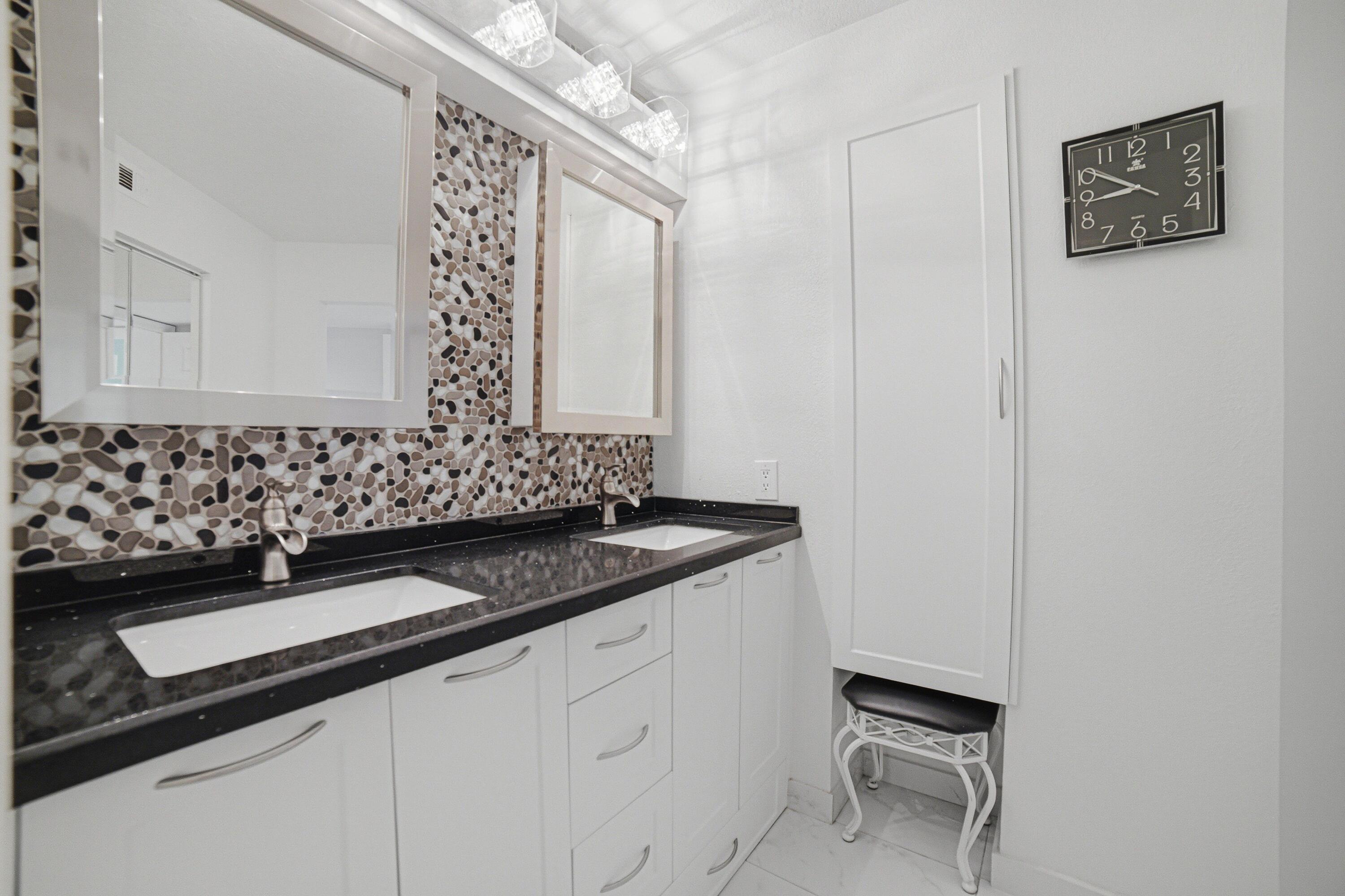 GRANVILLE CONDOMINIUM I - Residential