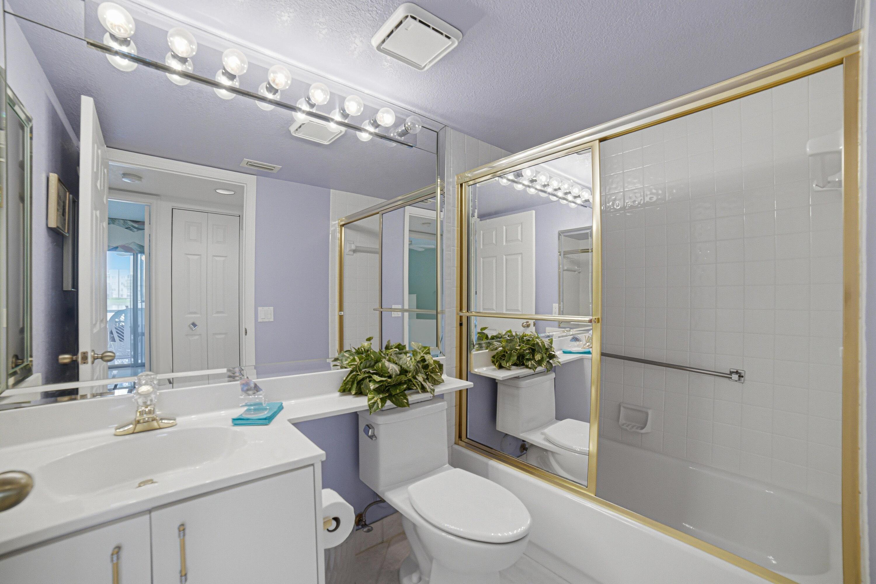 GRANVILLE CONDOMINIUM I - Residential