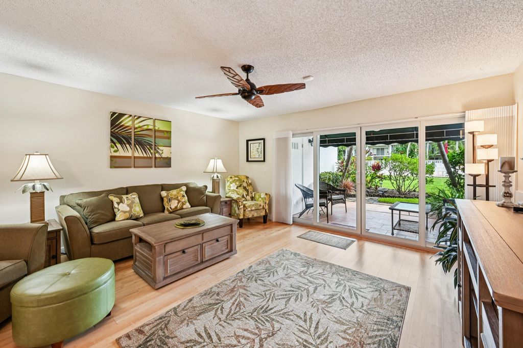 Photo of 398 Golfview Road #G, North Palm Beach, FL 33408 (MLS # R11119021)