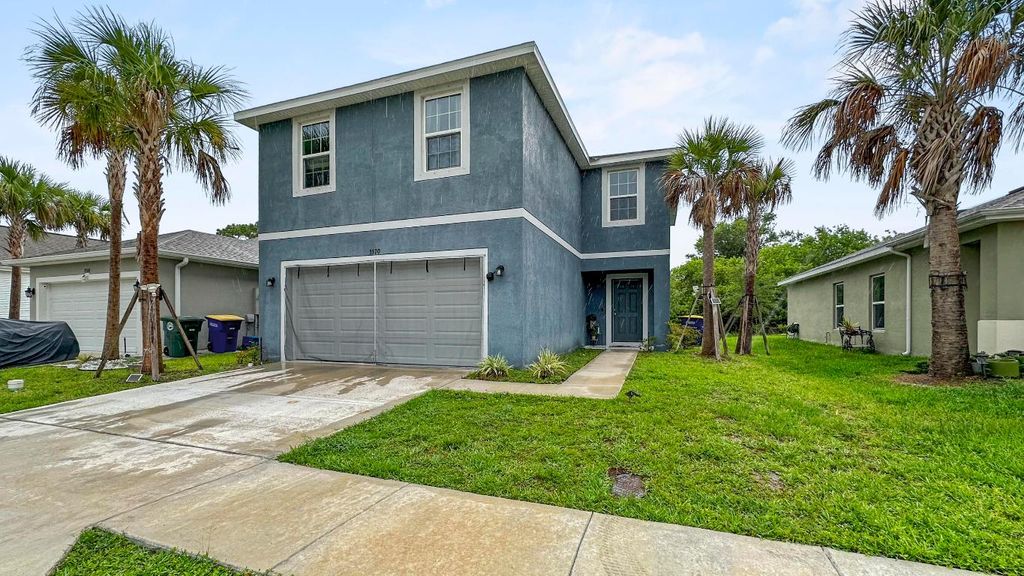 Photo of 3370 N Park Drive, Fort Pierce, FL 34982 (MLS # R10996279)