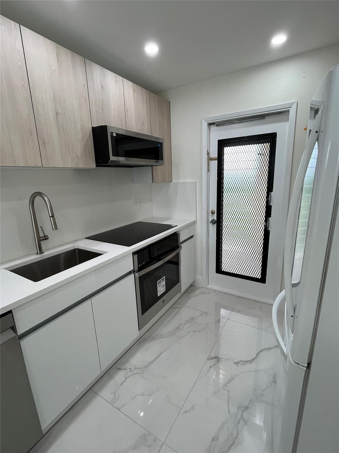 3150 N Course Ln 610