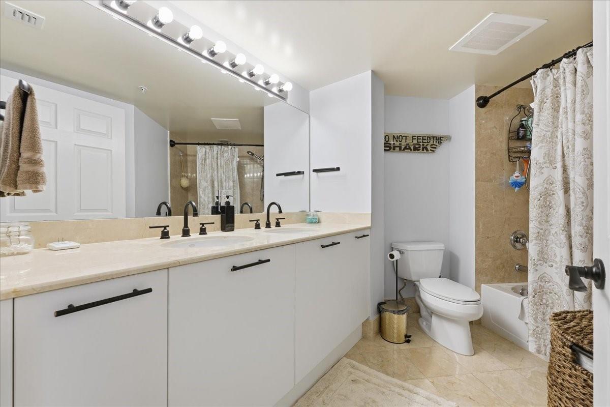 VUE Residences & Beach C - Residential