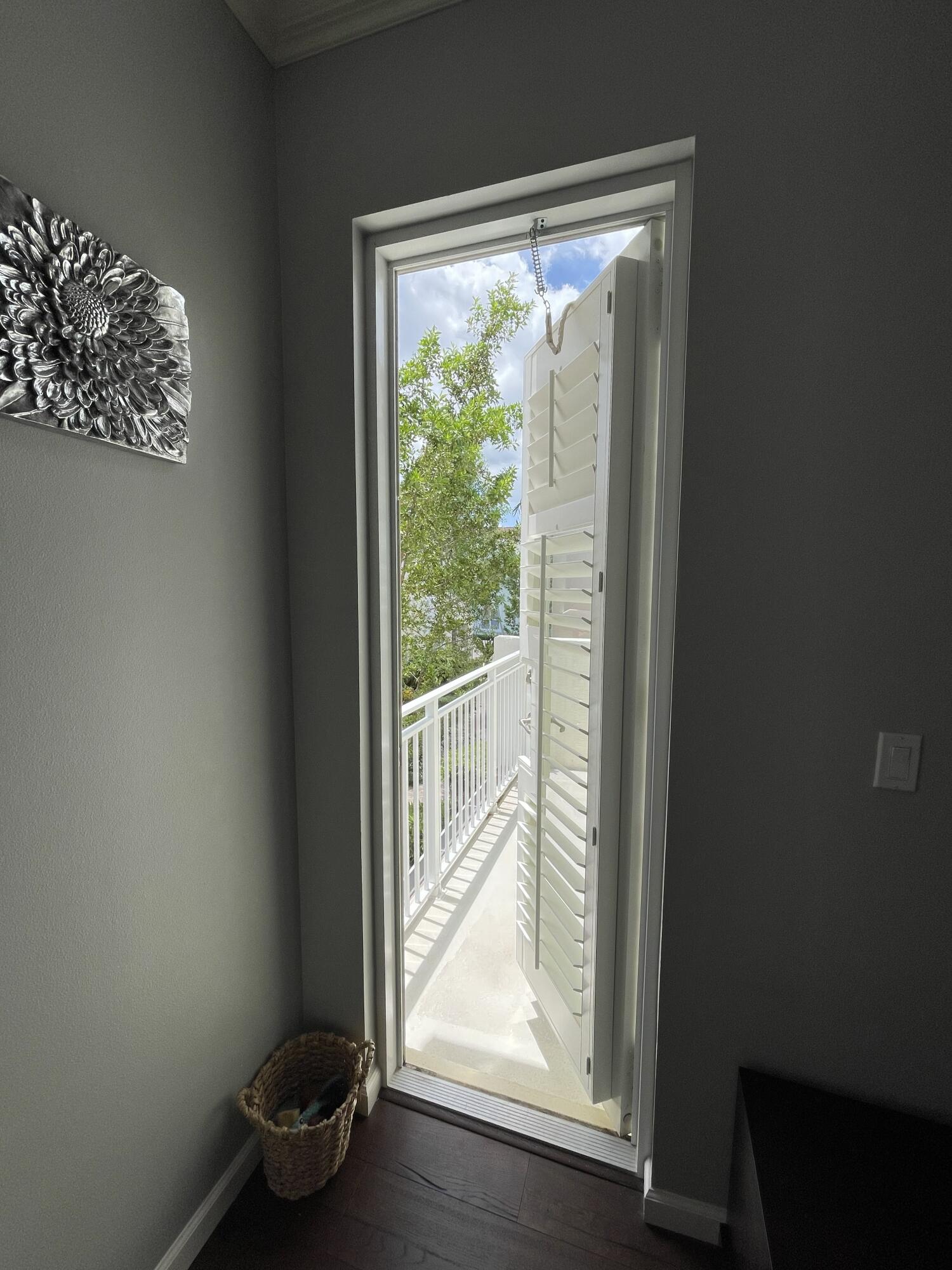 CENTRA BLUE LAKE TOWNHOMES - Residential